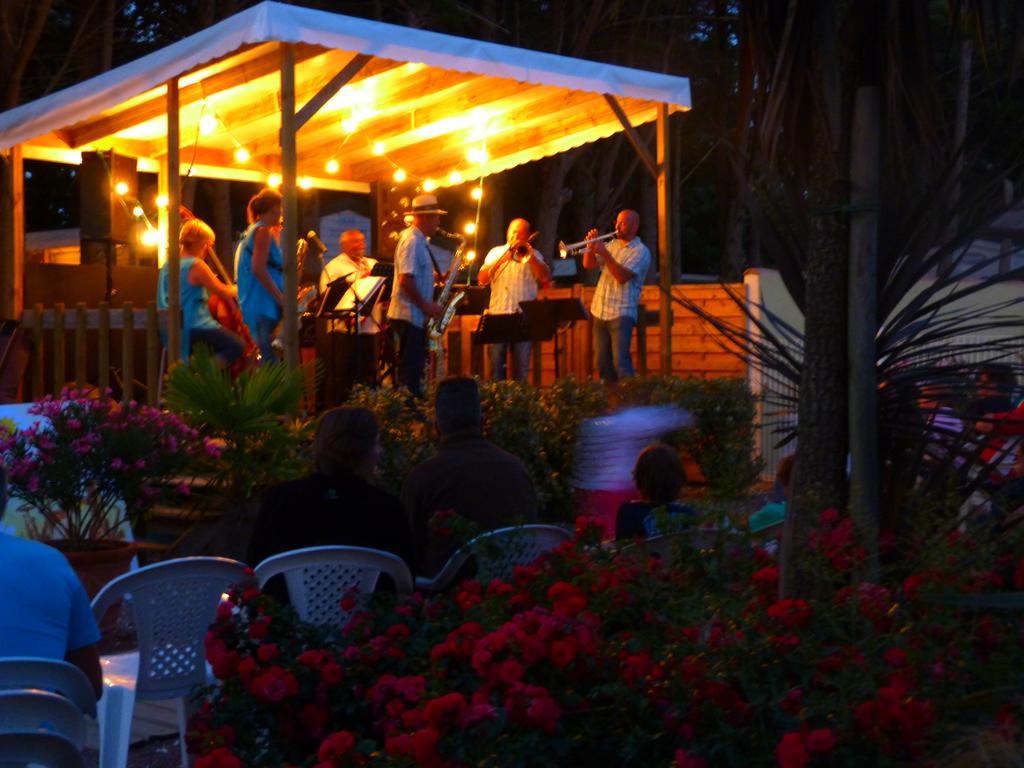 Camping La Maurie Foulerot 외부 사진