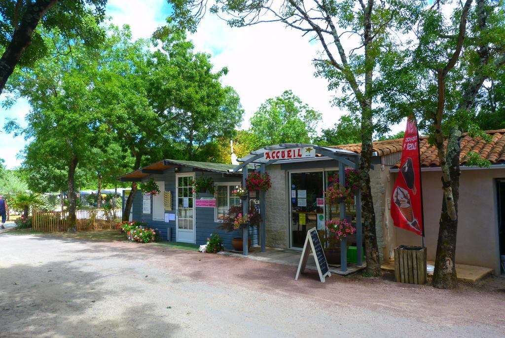 Camping La Maurie Foulerot 외부 사진